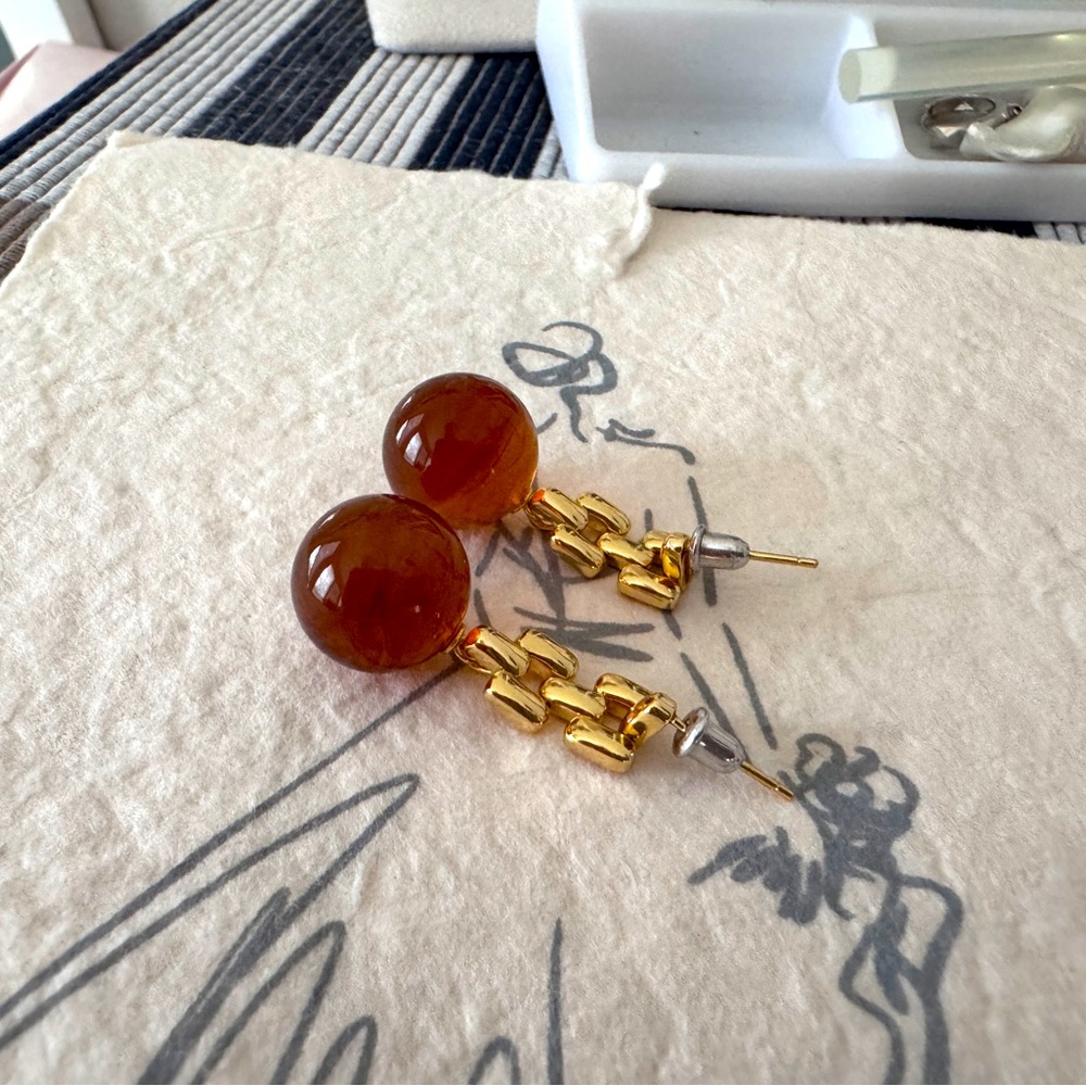 14mm Bold & Elegant Round Amber Stud Earrings